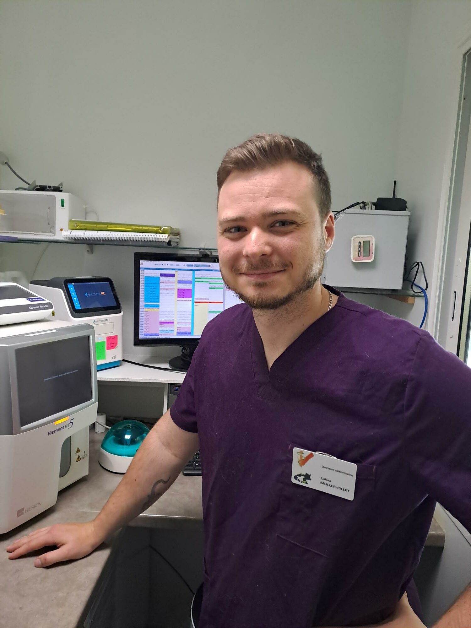 Dr Lukas Muller-Pillet - Vétérinaire salarié à Languidic