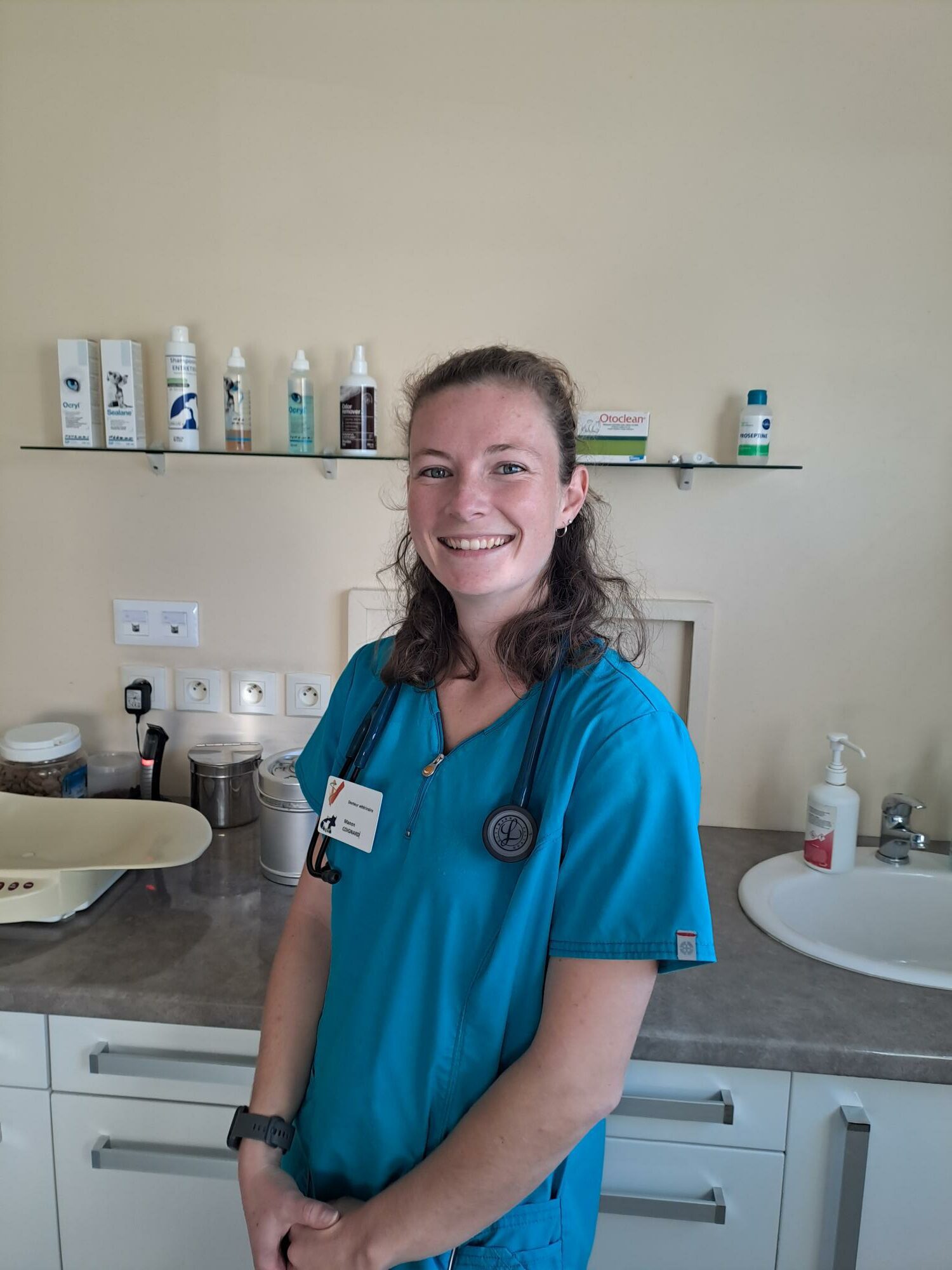 Dr. Manon Coignard Vétérinaire salariée à Languidic